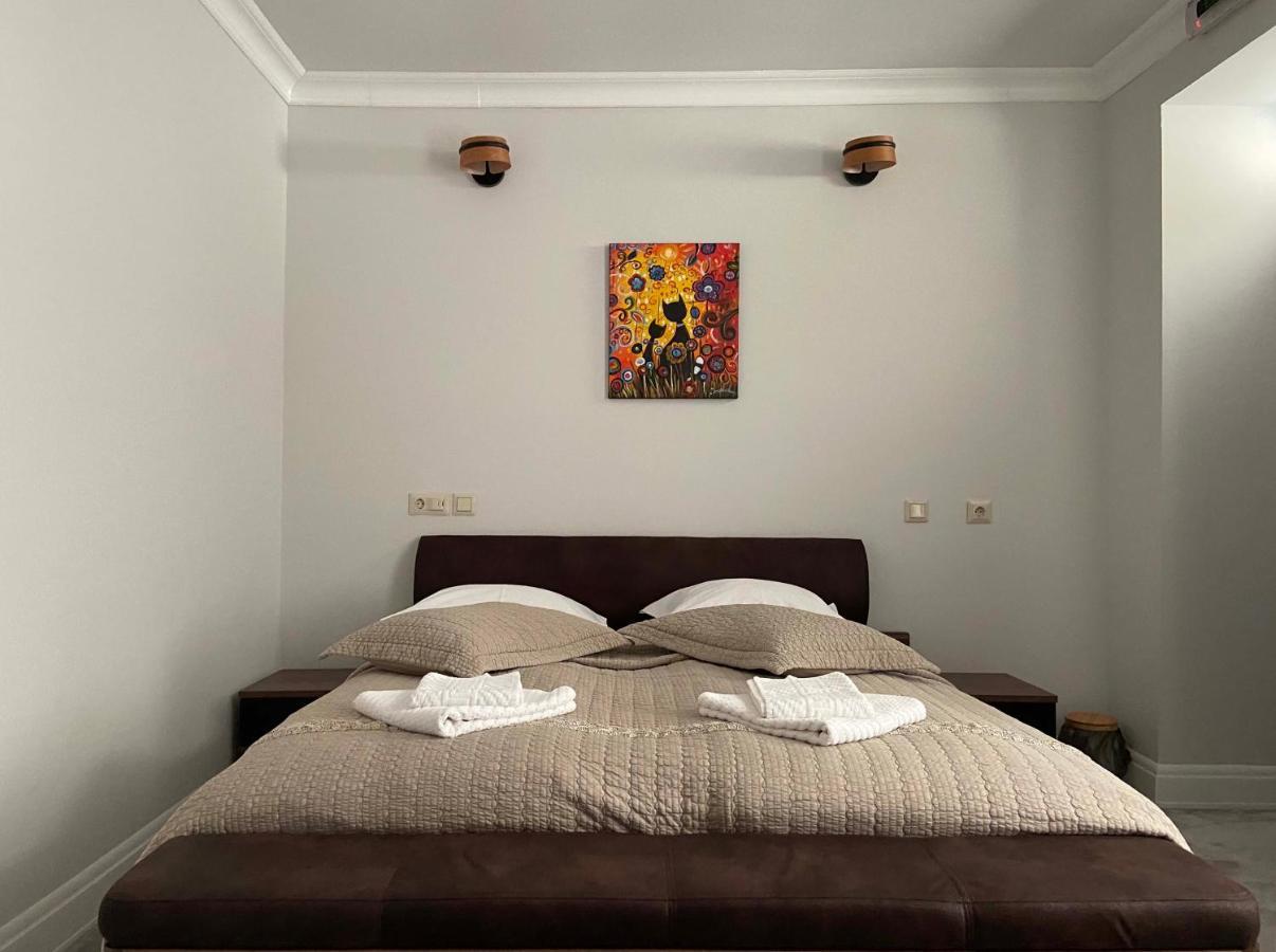 Maisonette Apartments Cîmpulung Eksteriør bilde