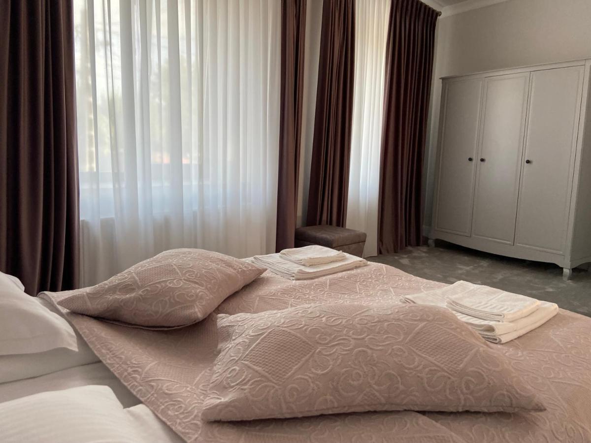 Maisonette Apartments Cîmpulung Eksteriør bilde