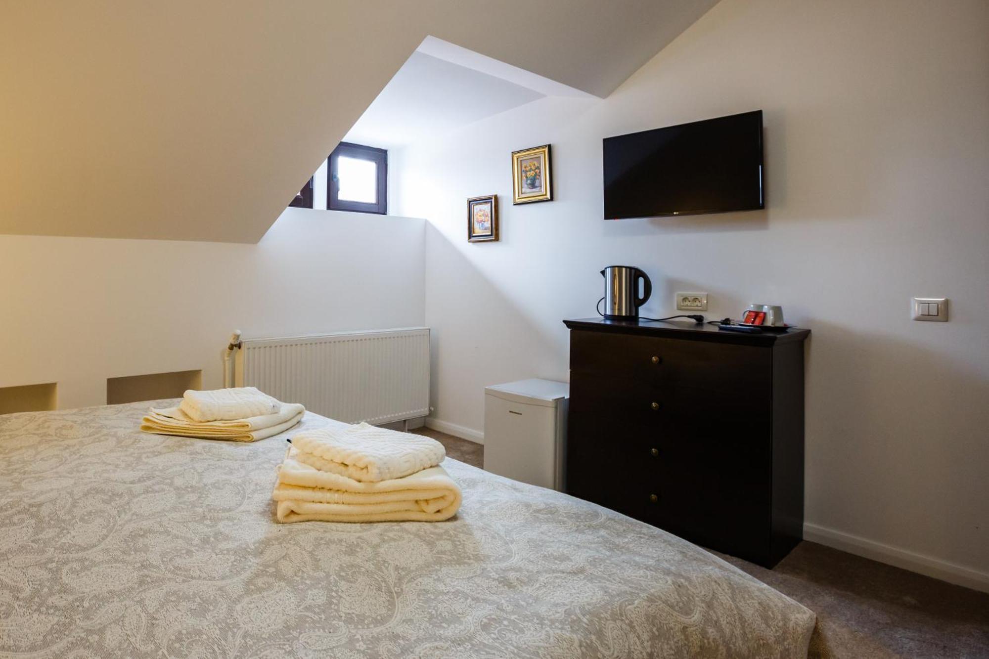 Maisonette Apartments Cîmpulung Eksteriør bilde